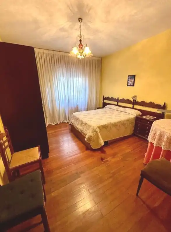Flat for sale in Uribarri Kalea, Barrio de Uribarri