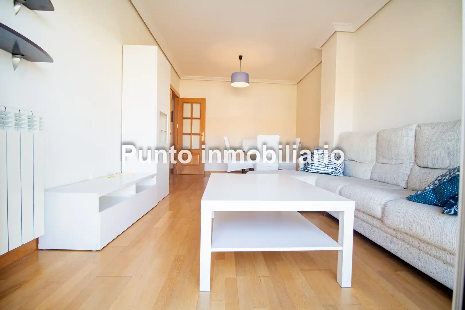 Living room of Flat for sale in Arroyo de la Encomienda  with Heating, Parquet flooring and Storage room