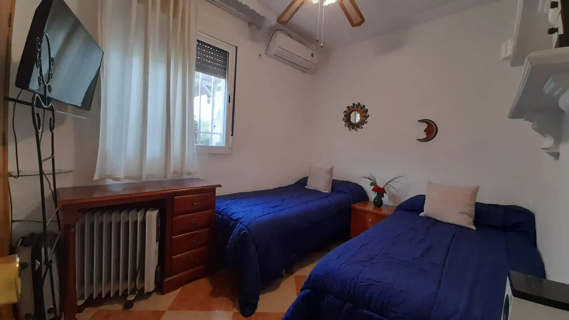 Bedroom of Houses for sale in Córdoba  with Air Conditioner, Heating and Private garden