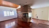 Living room of House or chalet for sale in L'Ametlla del Vallès  with Heating, Private garden and Parquet flooring