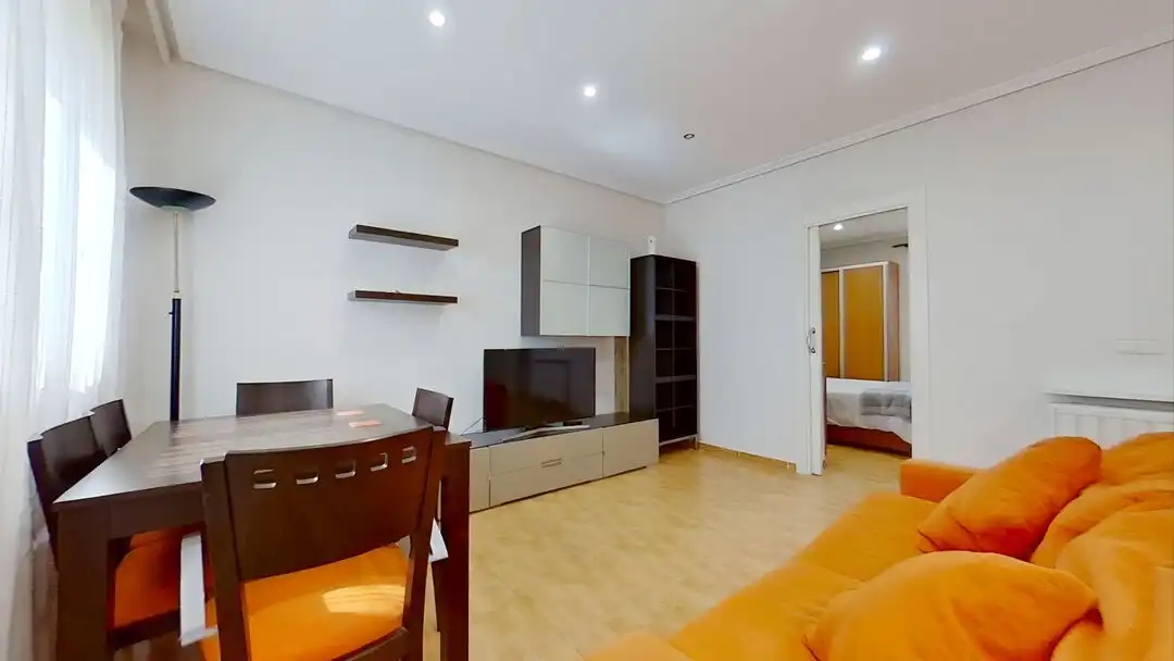 Living room of Flat for rent in Madrid  with Air Conditioner and Heating