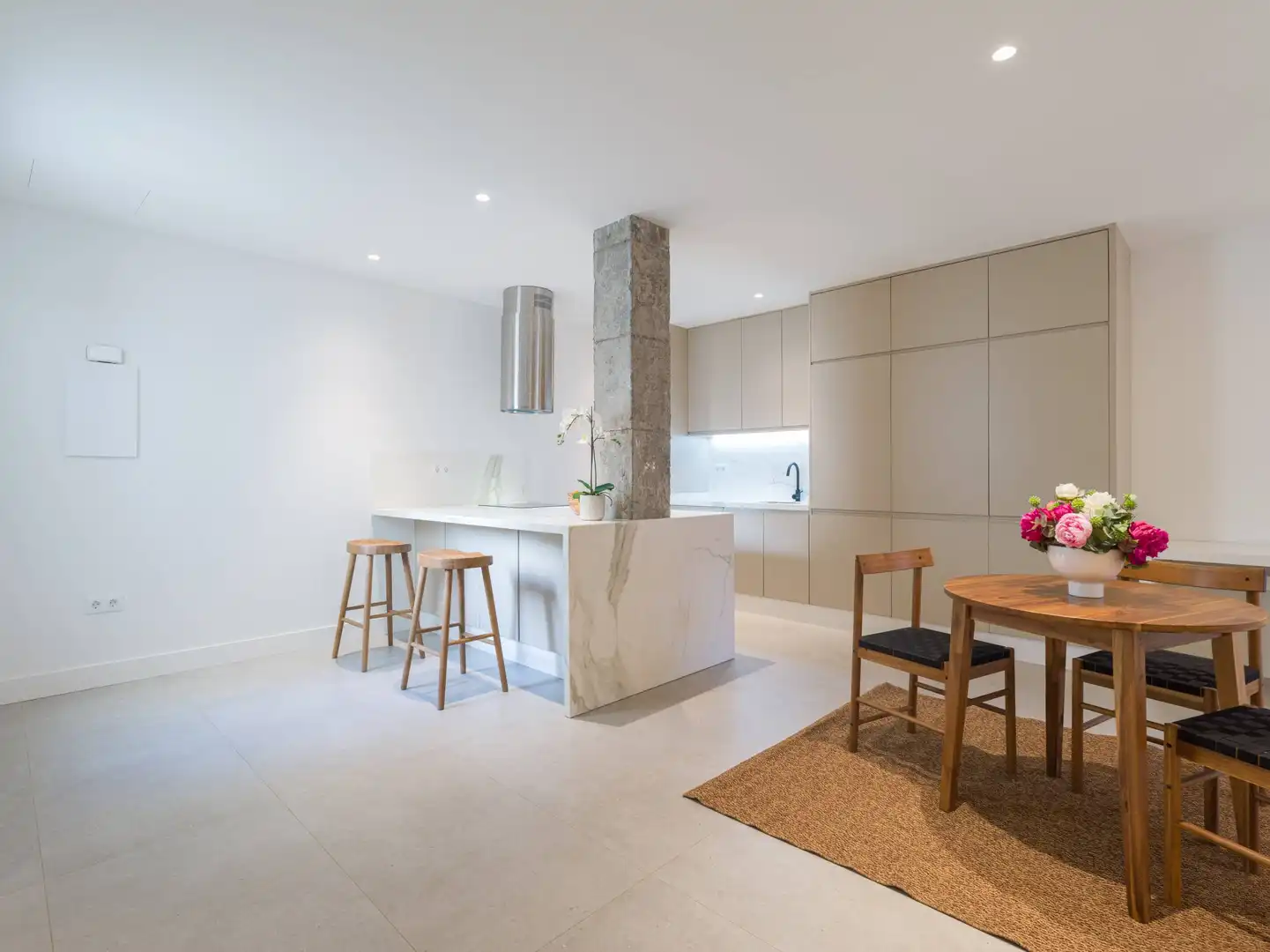 Cocina de Piso de alquiler en Las Palmas de Gran Canaria con Jardín privado y Terraza