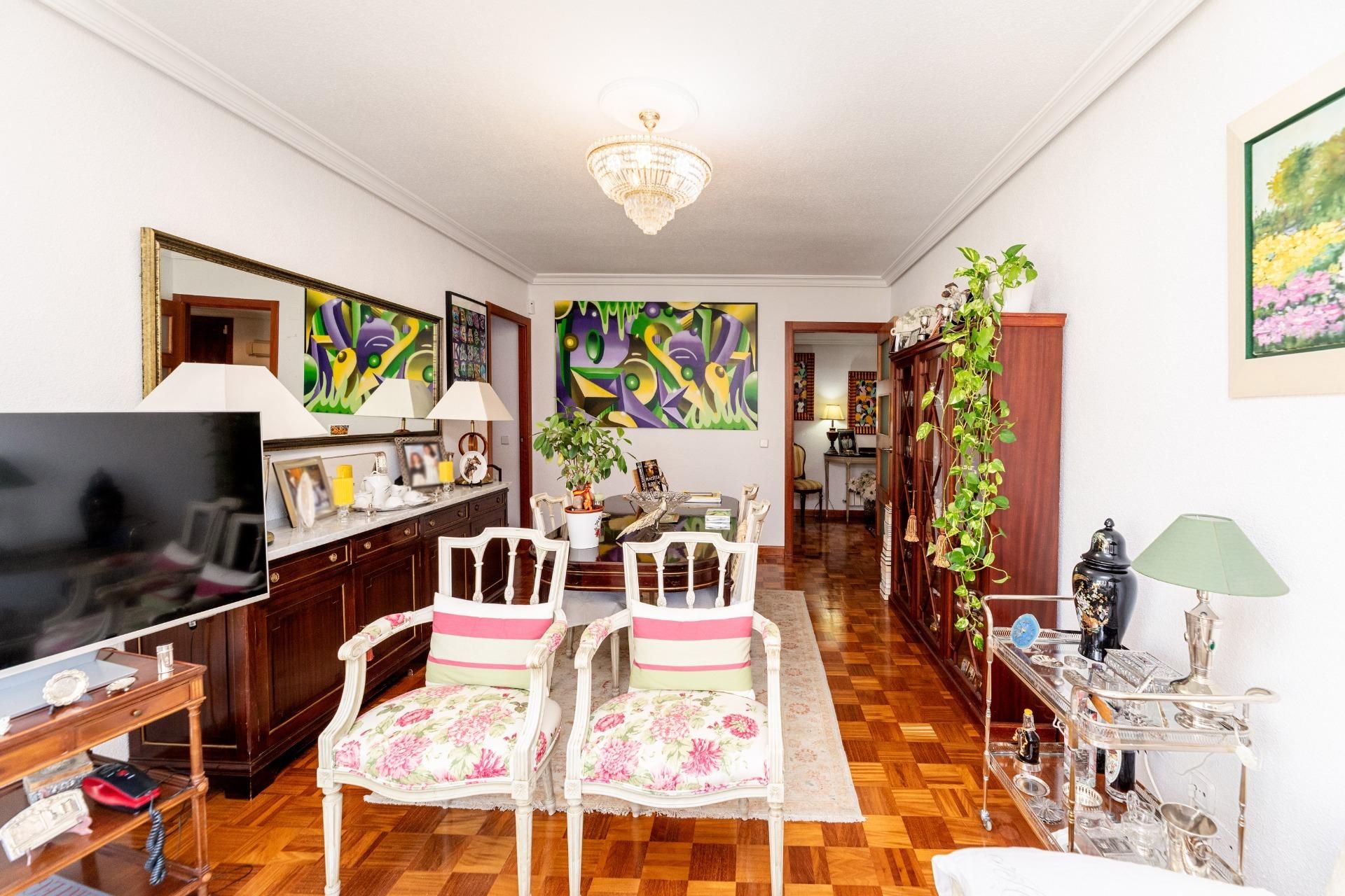 Sala d'estar de Pis en venda en Torrelodones amb Calefacció, Parquet i Traster