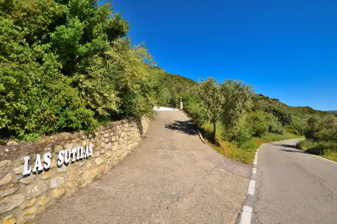 Vista exterior de Finca rústica en venta en Zahara con Aire acondicionado, Calefacción y Jardín privado