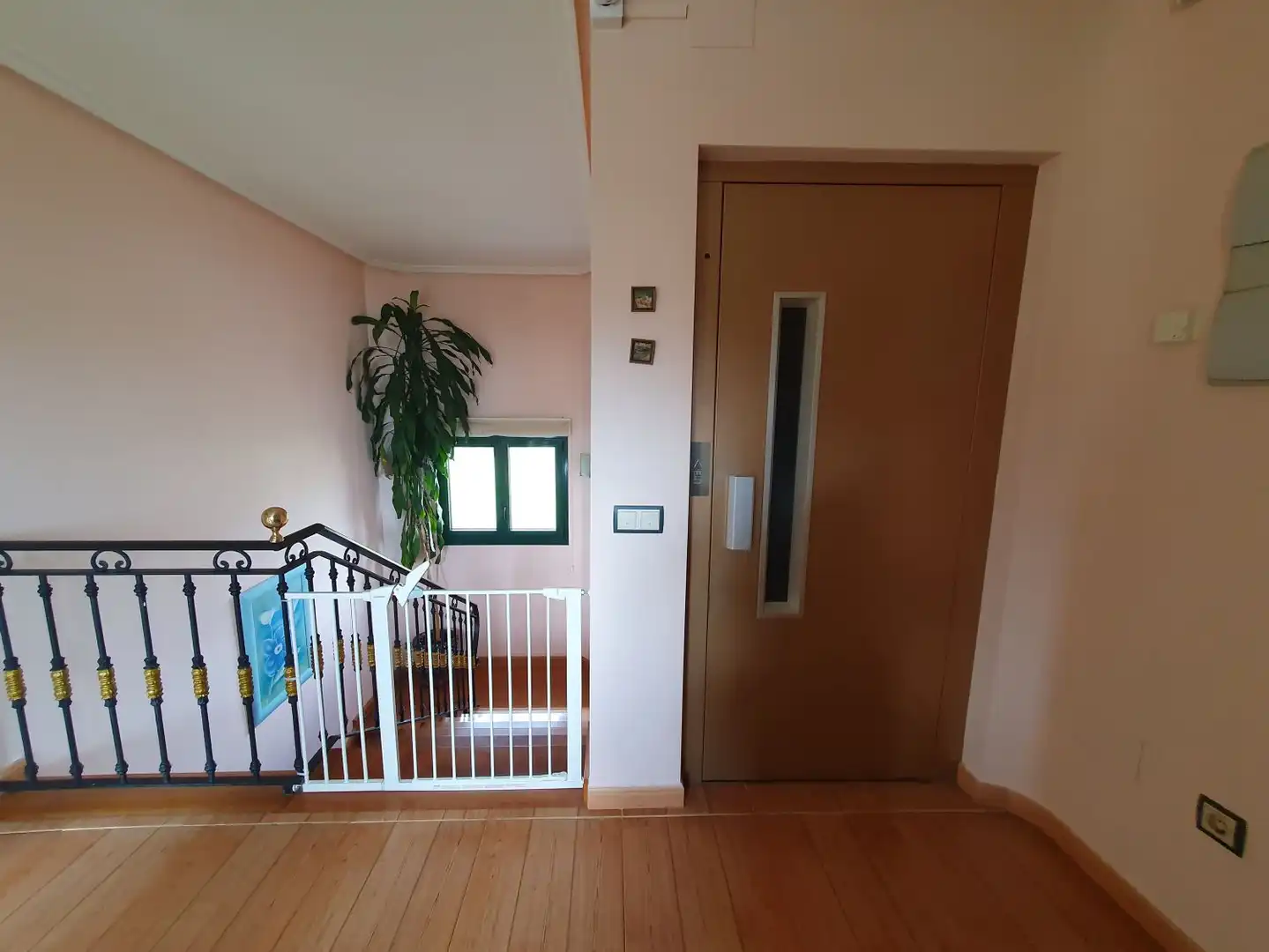 Haus oder Chalet zum Verkauf in Grado mit Klimaanlage, Heizung und Terrasse