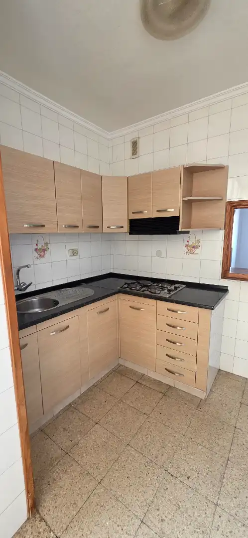 Flat for rent in Calle Virgen del Pilar, 2, La Feria