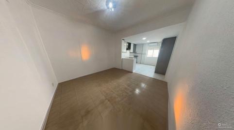 Foto 2 de Piso de alquiler en Calle Sevilla, Carolinas Bajas, Alicante