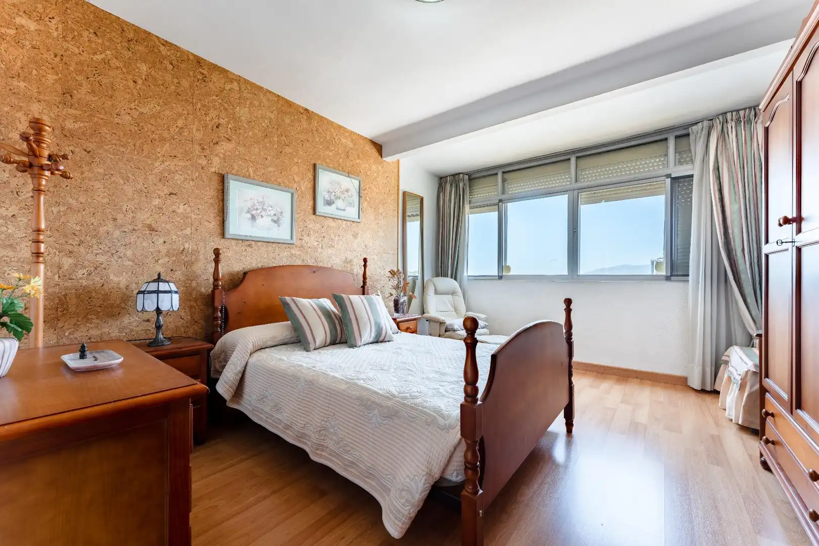Habitación de Piso en venta en Málaga con Aire acondicionado