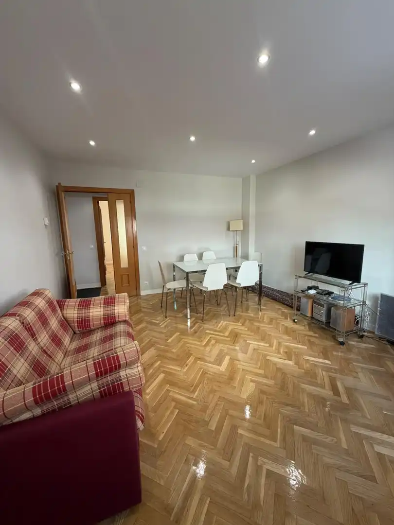 Esszimmer von Wohnung zur Miete in Madrid mit Heizung, Privatgarten und Parkett