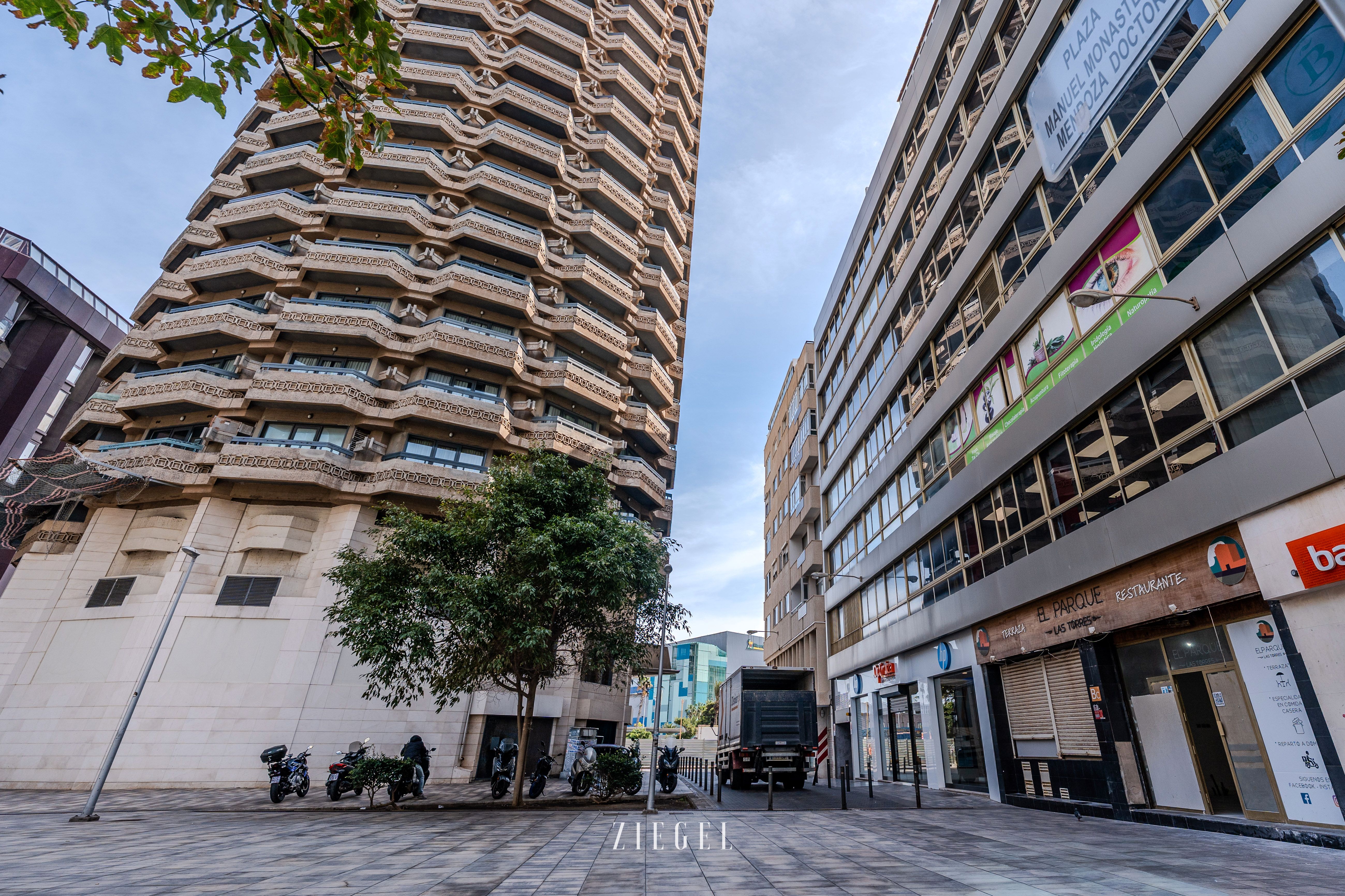 Exterior view of Premises for sale in Las Palmas de Gran Canaria