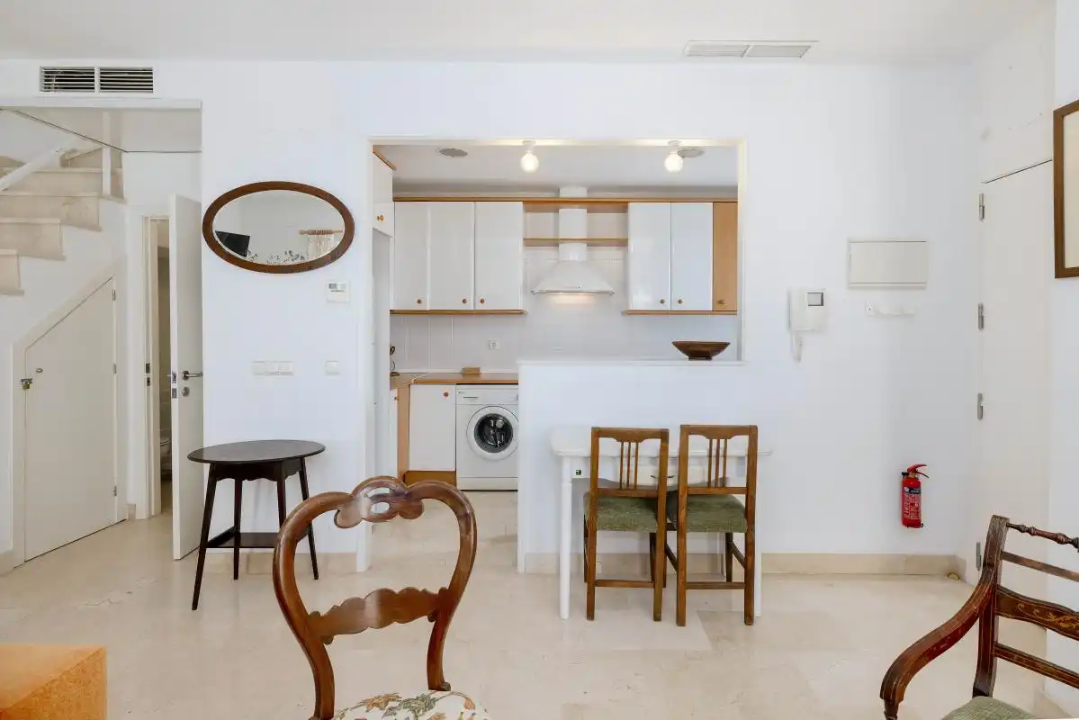 Comedor de Dúplex en venta en Sevilla con Calefacción, Terraza y Balcón