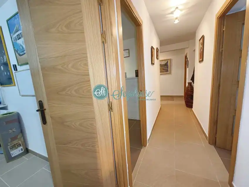 Piso en venta en Segovia con Calefacción, Terraza y Amueblado