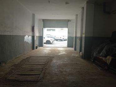 Gewerbefläche zum Verkauf in Instituts - Universitat