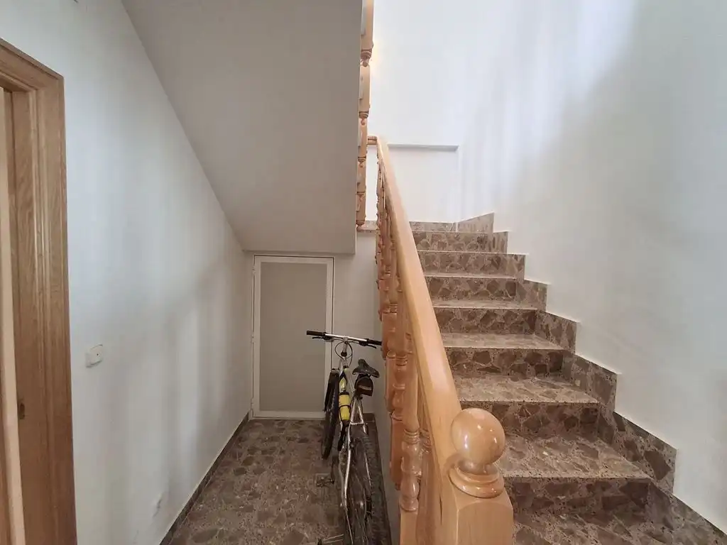 Casa o chalet en venta en La Roda con Calefacción, Terraza y Trastero