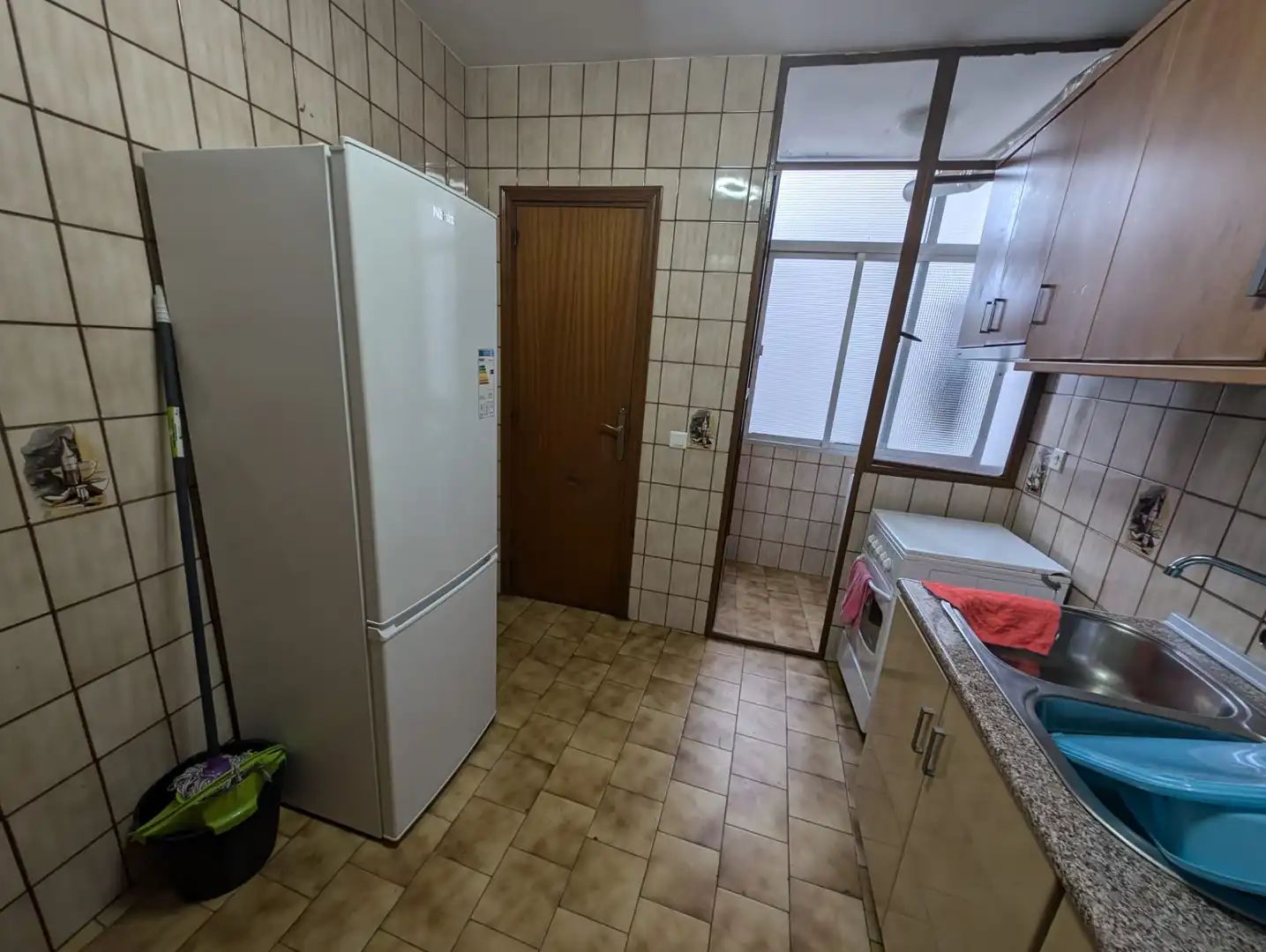 Cocina de Piso en venta en Lucena con Terraza, Trastero y Amueblado