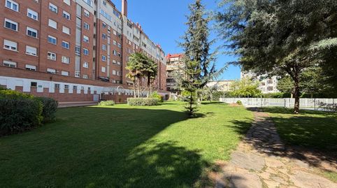 Foto 3 de Piso de alquiler en Logroño - Vara de Rey, Jesuitas, Logroño