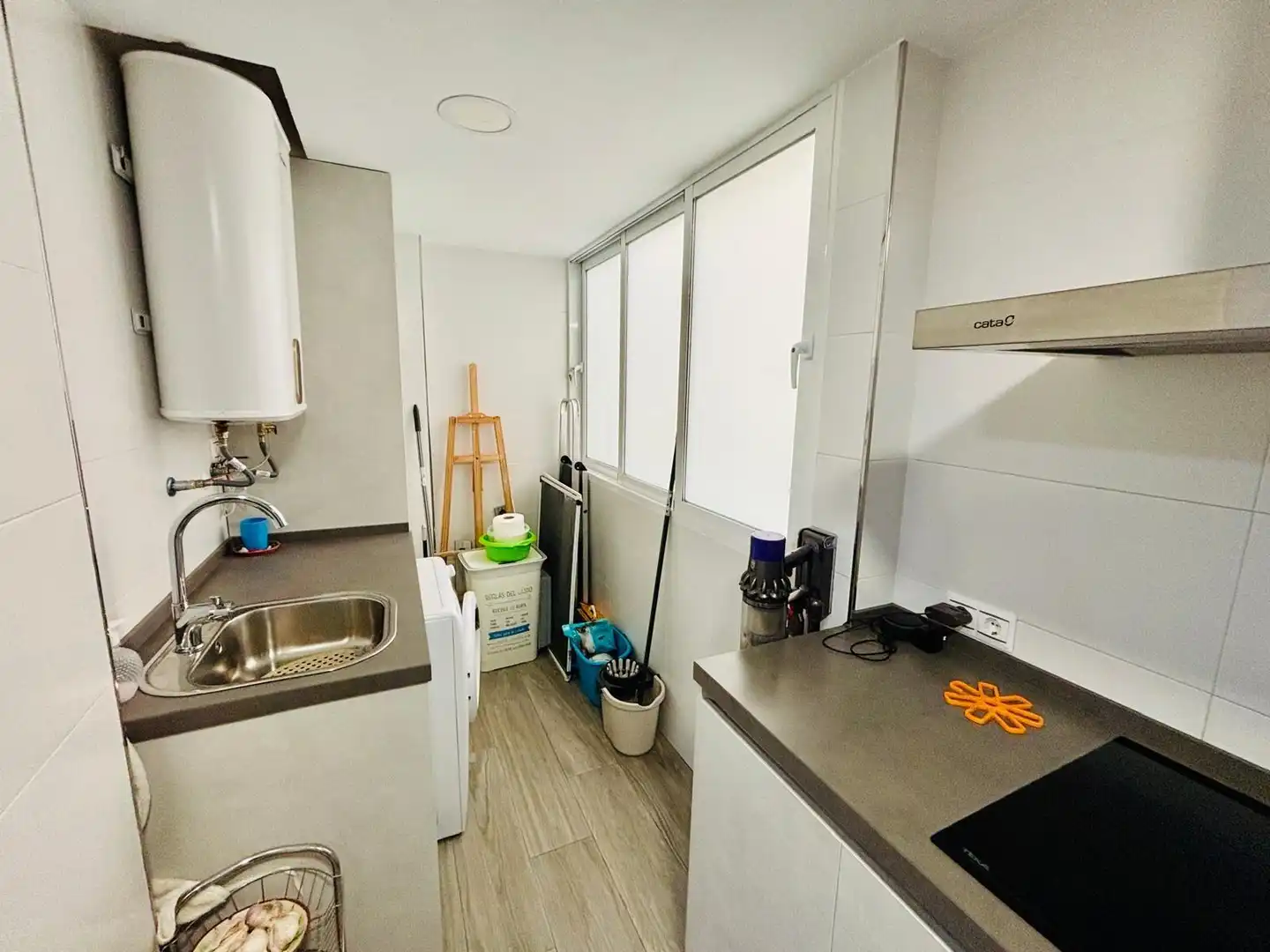 Kitchen of Flat for sale in Montemar 