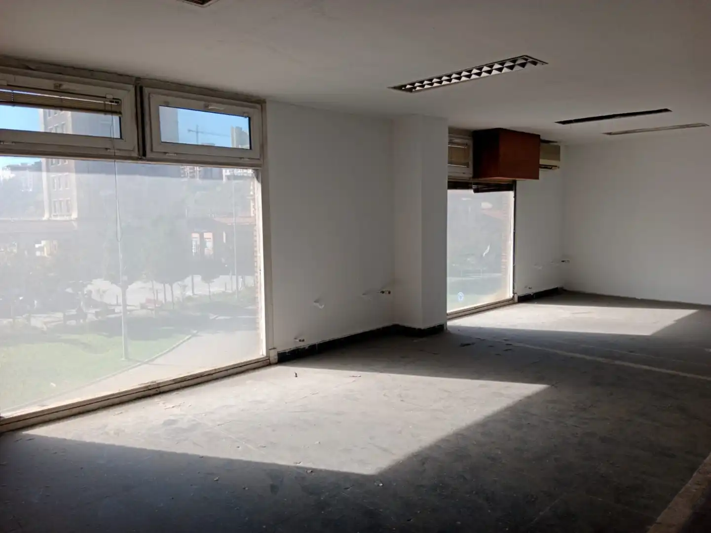 Oficina de alquiler en Santander
