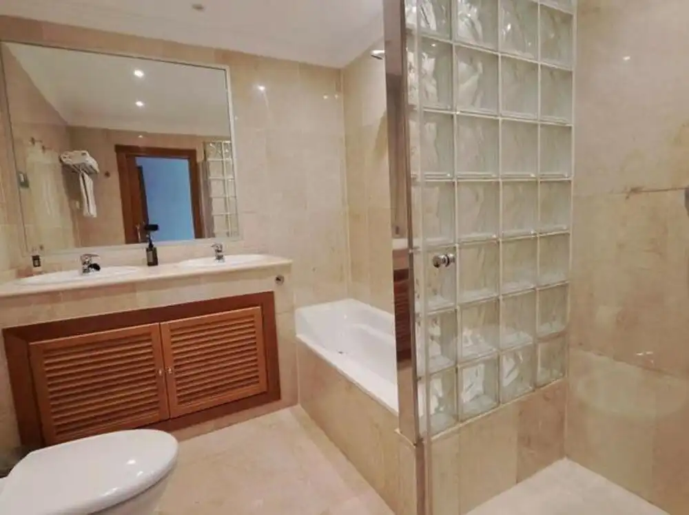 Appartement compact avec piscine à vendre à Nueva Andalucía, imagen 9