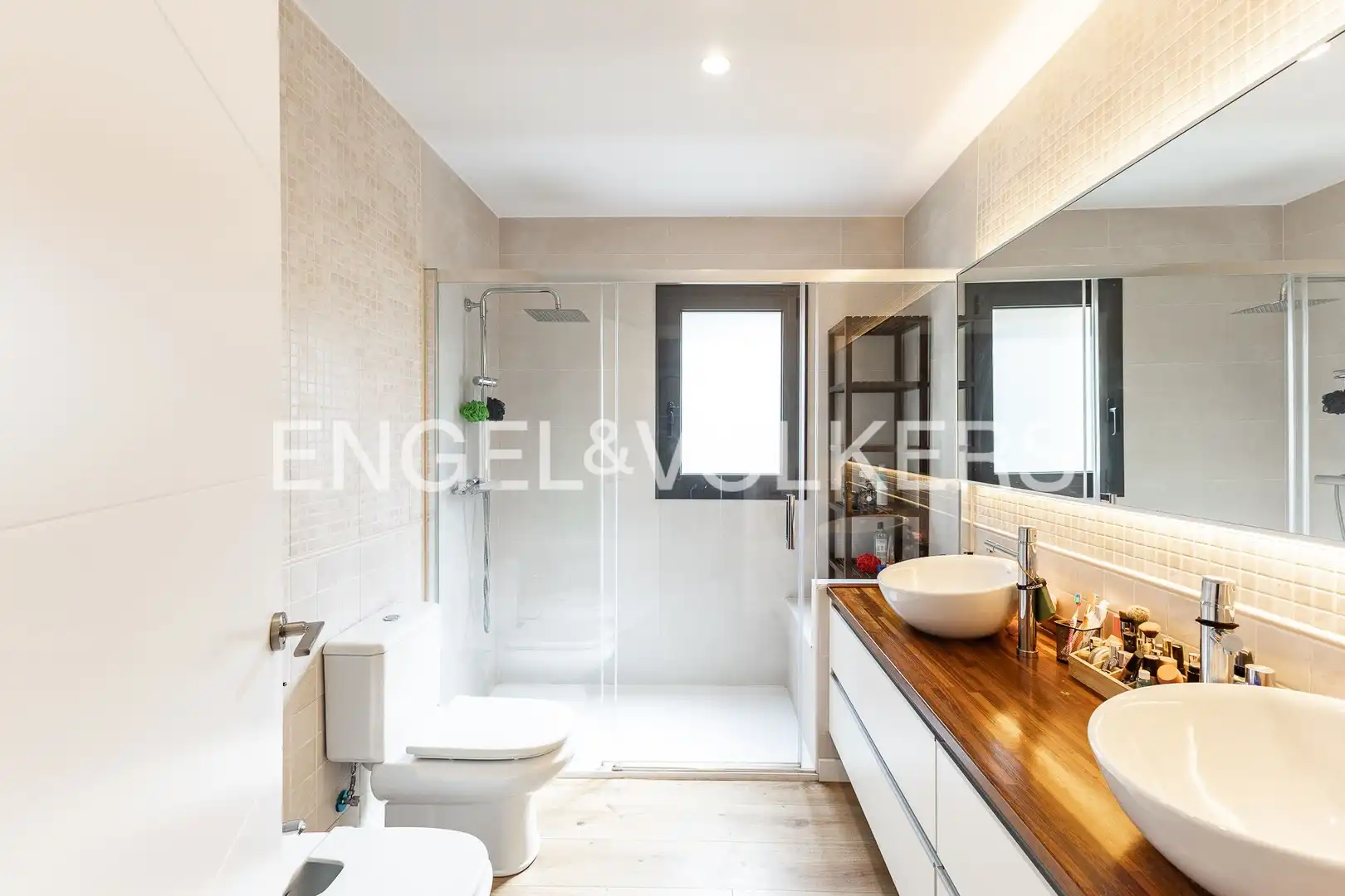 Bathroom of Detached homes for sale in Argentona  with Heating, Private garden and Terrace