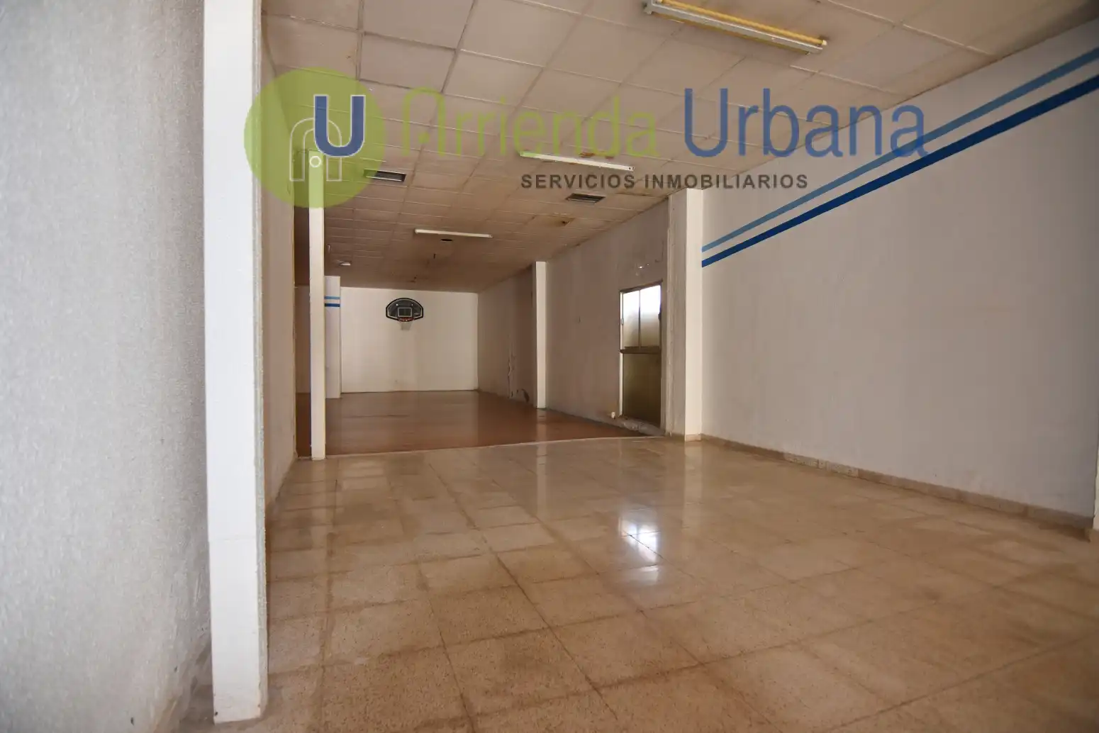 Commercial properties for sale in CL JARDINES, Centro