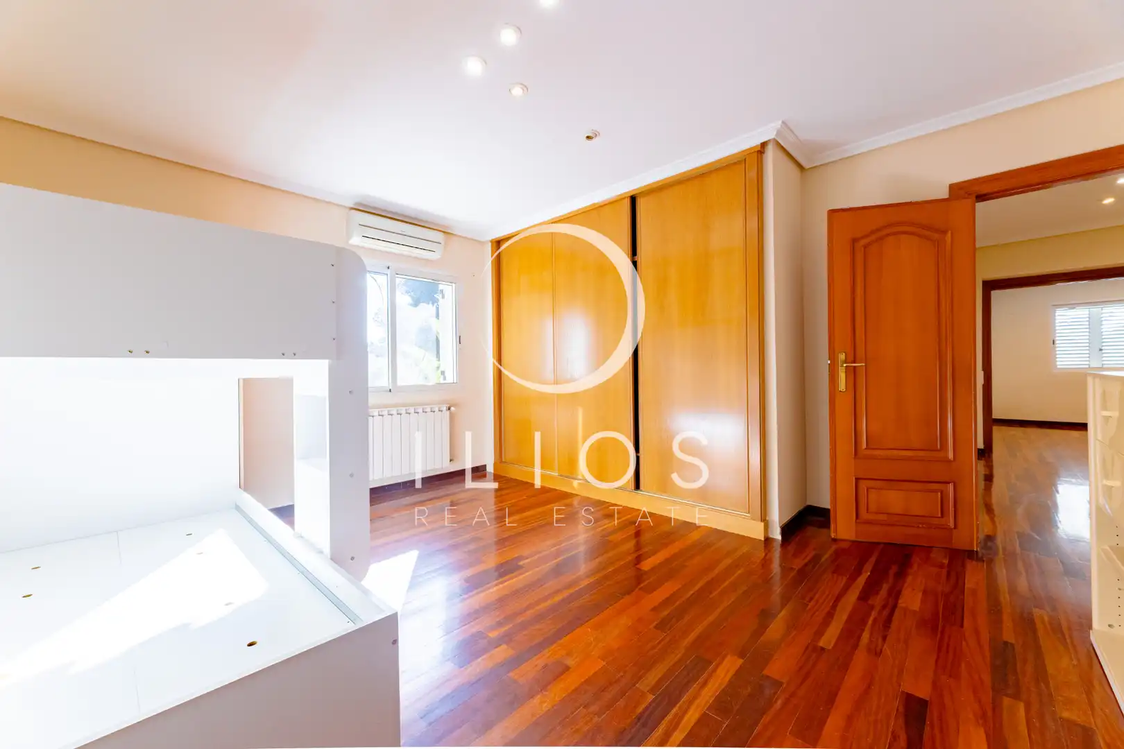 Dormitori de Casa o xalet de lloguer en Sagunto / Sagunt amb Aire condicionat, Calefacció i Jardí privat
