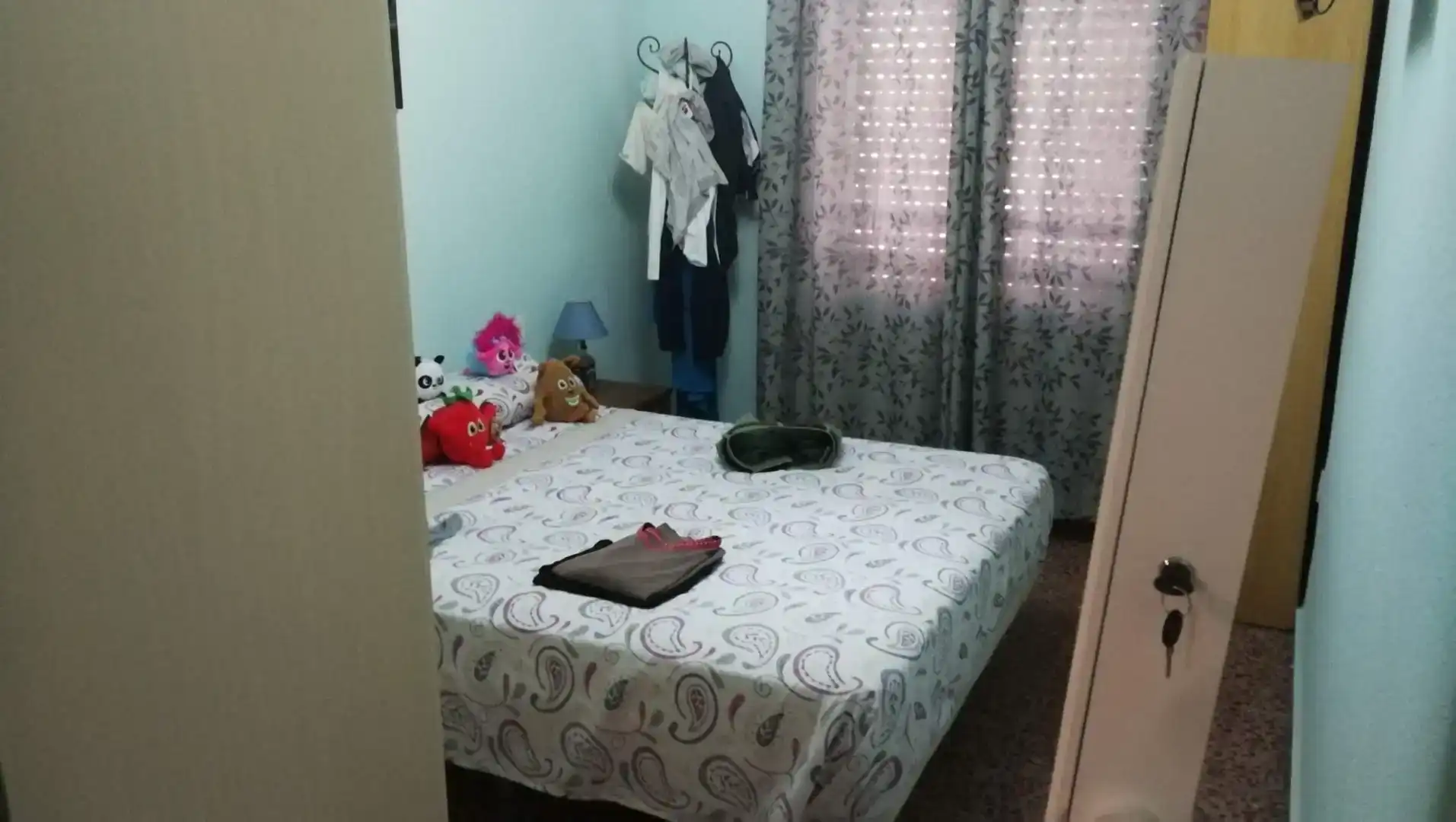 Bedroom of Flat for sale in Hellín  with Storage room and Furnished