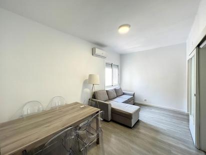 Living room of Flat for sale in  Barcelona Capital  with Air Conditioner, Heating and Terrace