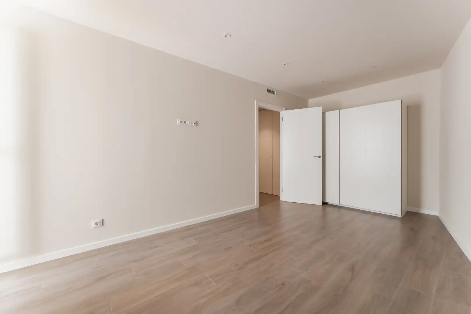 Bedroom of Flat for rent in La Garriga  with Air Conditioner, Heating and Parquet flooring