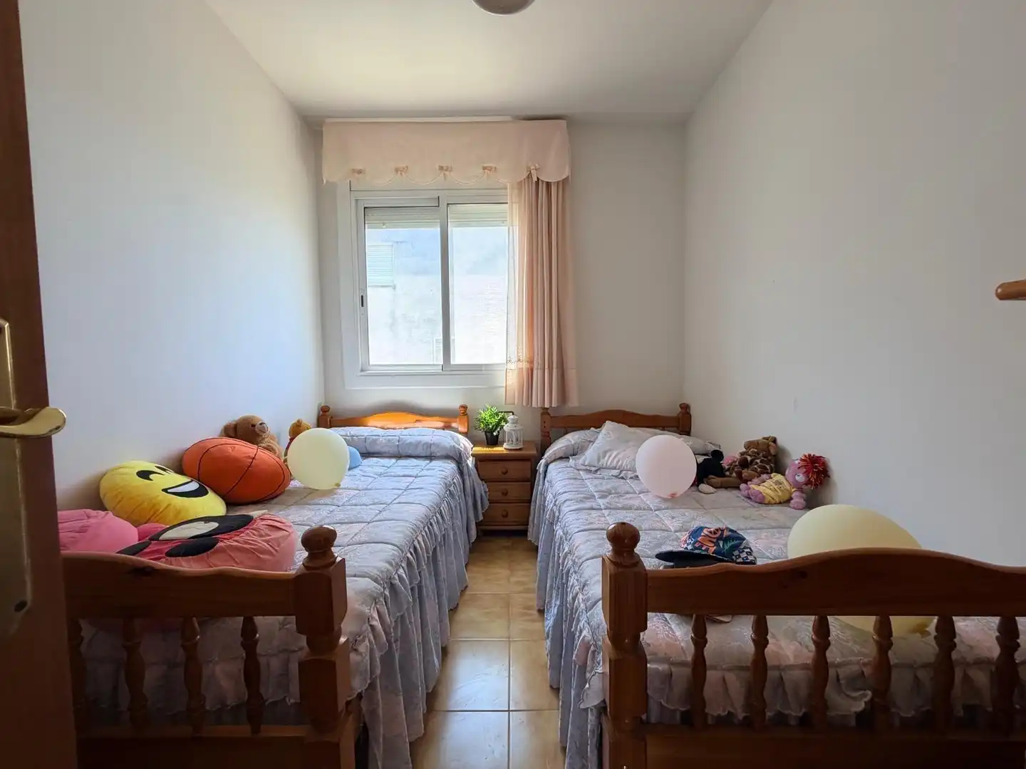 Dormitori de Casa o xalet en venda en Cunit amb Jardí privat, Terrassa i Traster