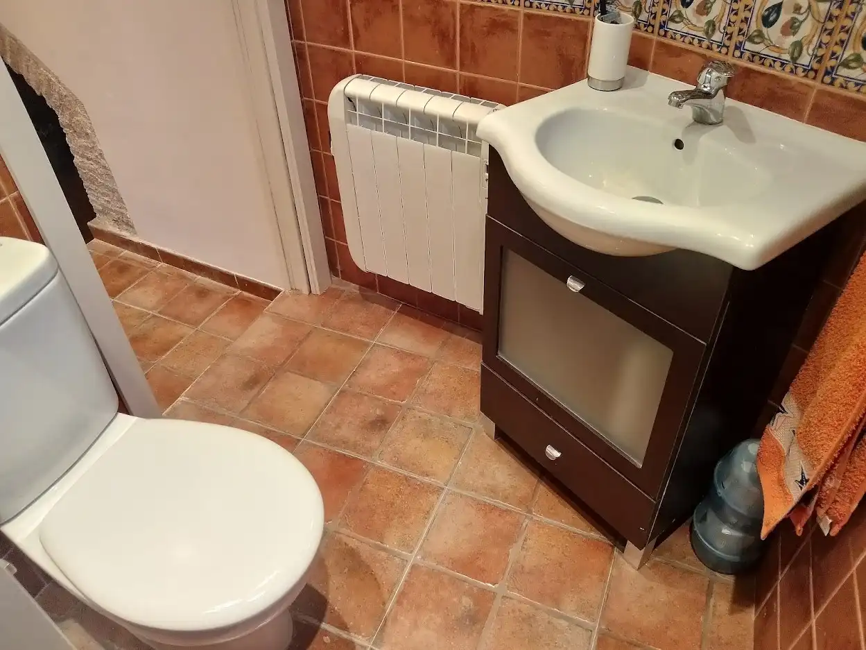 Bathroom of Country homes for sale in Peralta de Calasanz  with Heating, Storage room and Furnished