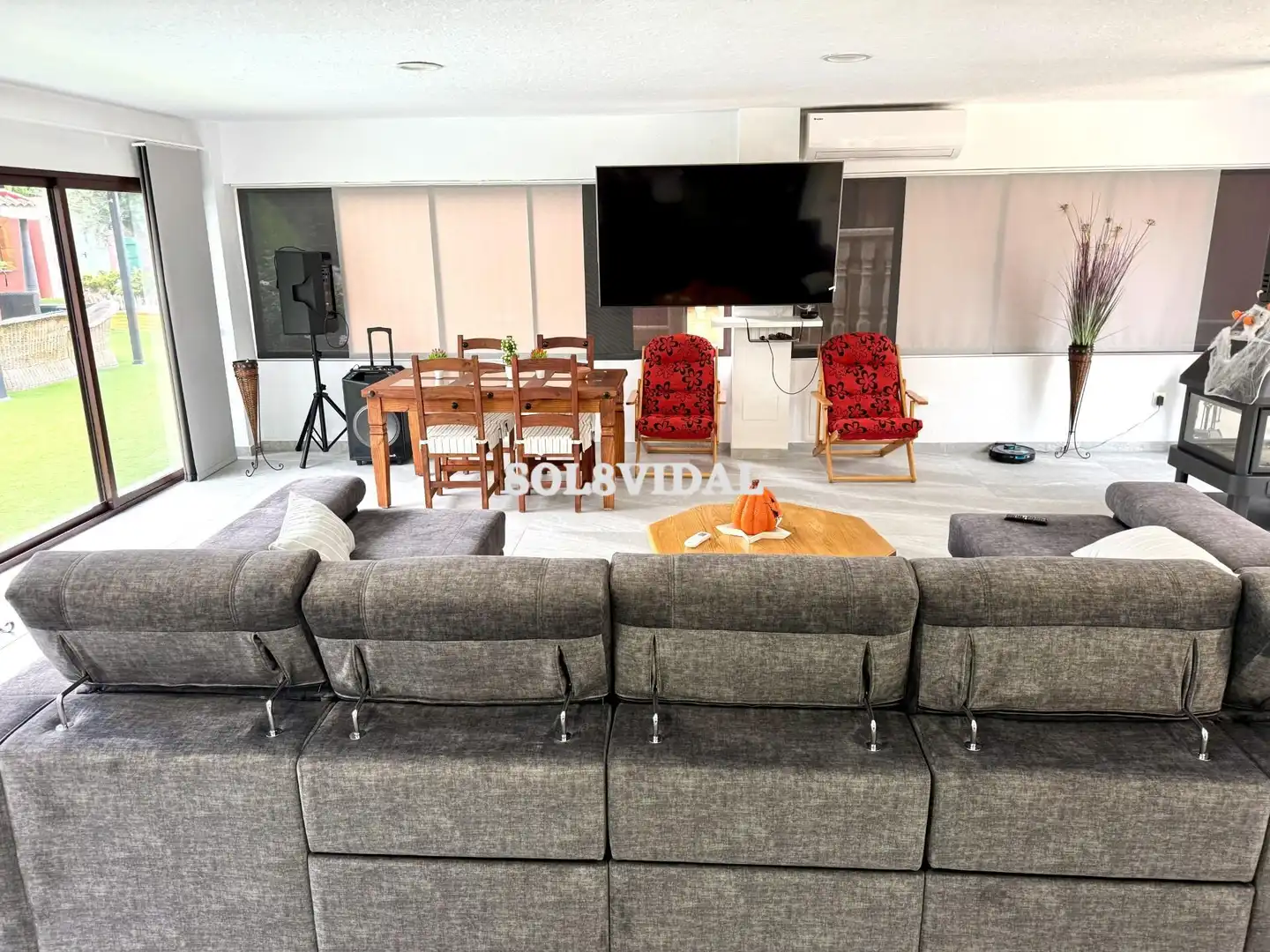 Sala d'estar de Casa o xalet en venda en Orihuela amb Aire condicionat, Calefacció i Jardí privat