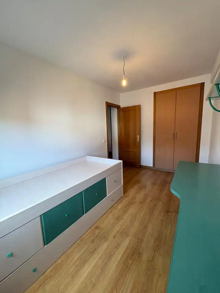 Habitación de Piso para compartir en Talavera de la Reina con Amueblado