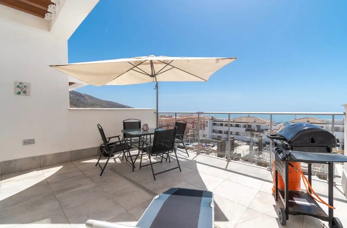 Terrassa de Pis en venda en Benalmádena amb Aire condicionat, Terrassa i Traster