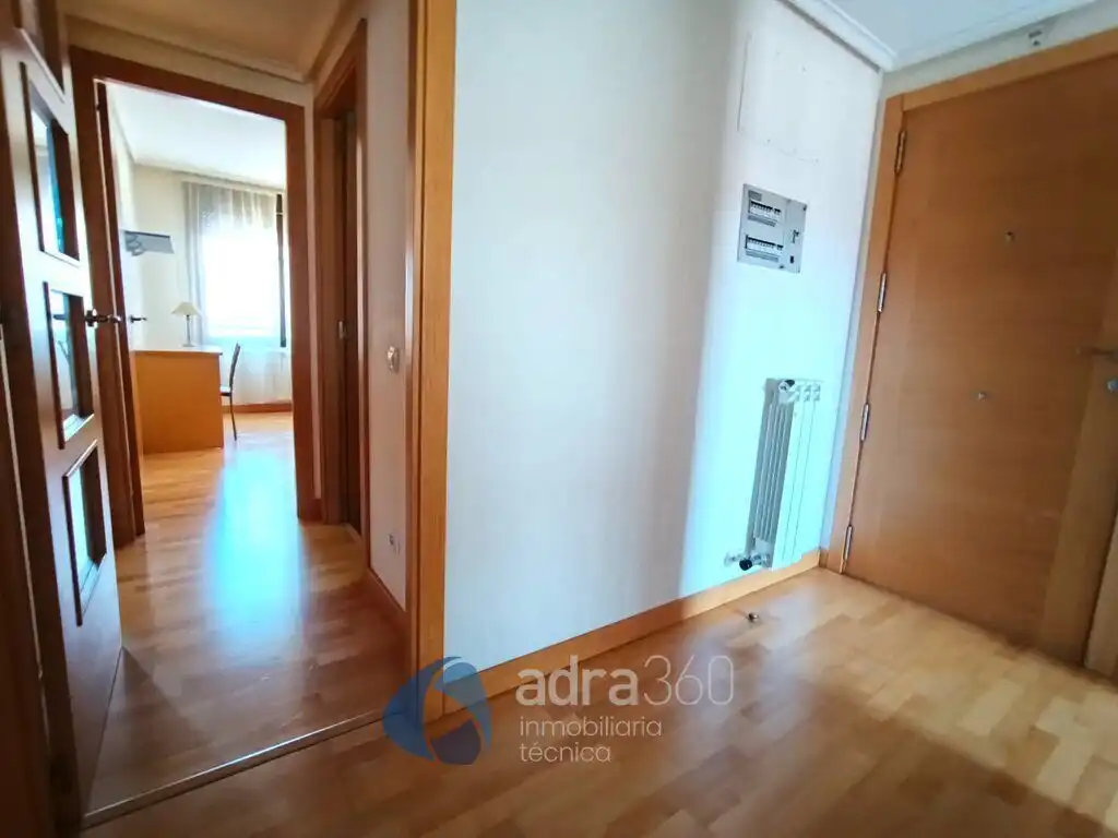 Flat for rent in  Logroño  with Air Conditioner, Heating and Storage room