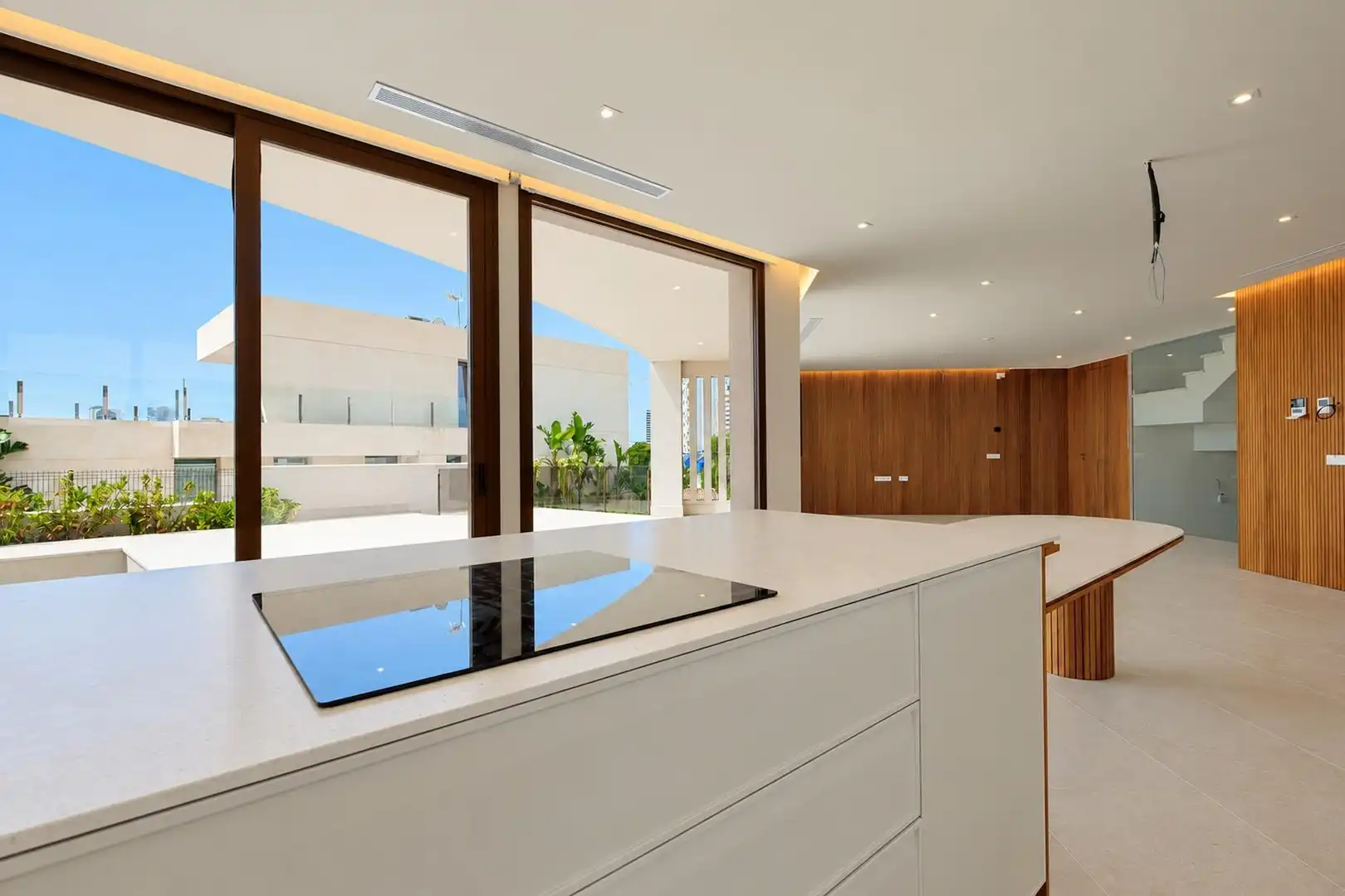 Chalet con piscina en venta en Marisol Park - Ortembach - Los Almendros, imagen 18