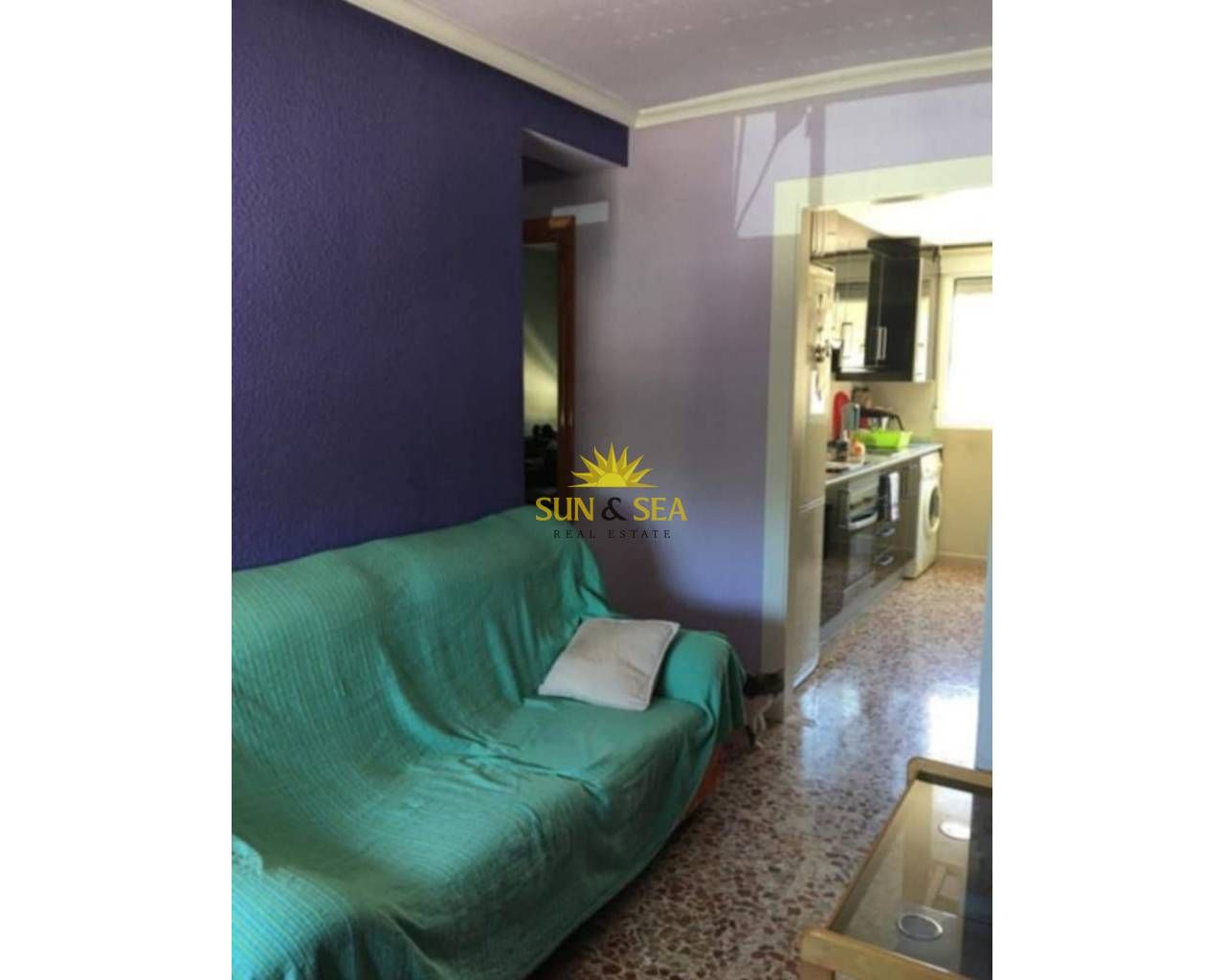 Dormitori de Apartament de lloguer en Cartagena amb Calefacció, Traster i Moblat