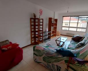 Living room of Flat for sale in Culleredo  with Oven and Washing machine