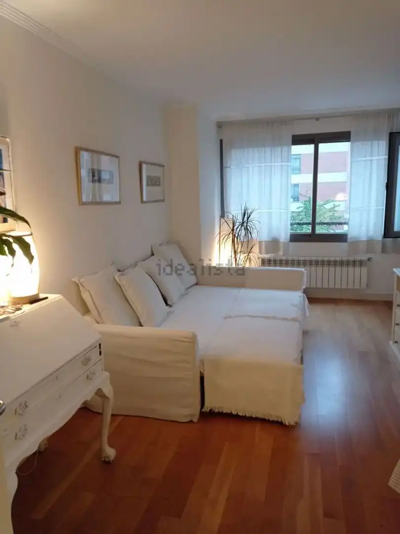 Flat with lift for sale in Ciudad Lineal, imagen 2