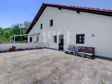 Casa con giardino in vendita a Lesaka