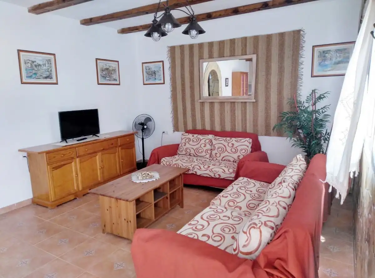 Sala d'estar de Casa o xalet en venda en Chiclana de la Frontera amb Jardí privat, Terrassa i Piscina