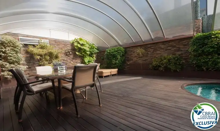 Terraza de Casa o chalet en venta en Roses con Aire acondicionado, Calefacción y Jardín privado