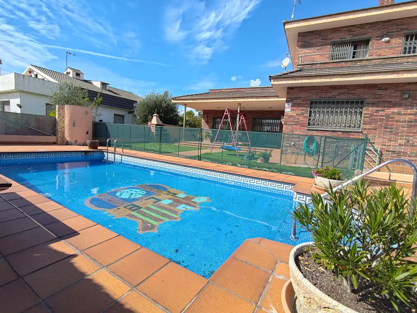 Piscina de Casa o chalet en venta en El Vendrell con Aire acondicionado, Calefacción y Jardín privado