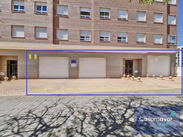 Local comercial en Venta en Calle Hermano Felicísimo Ruiz, 15 en Paus - Poligono San Blas