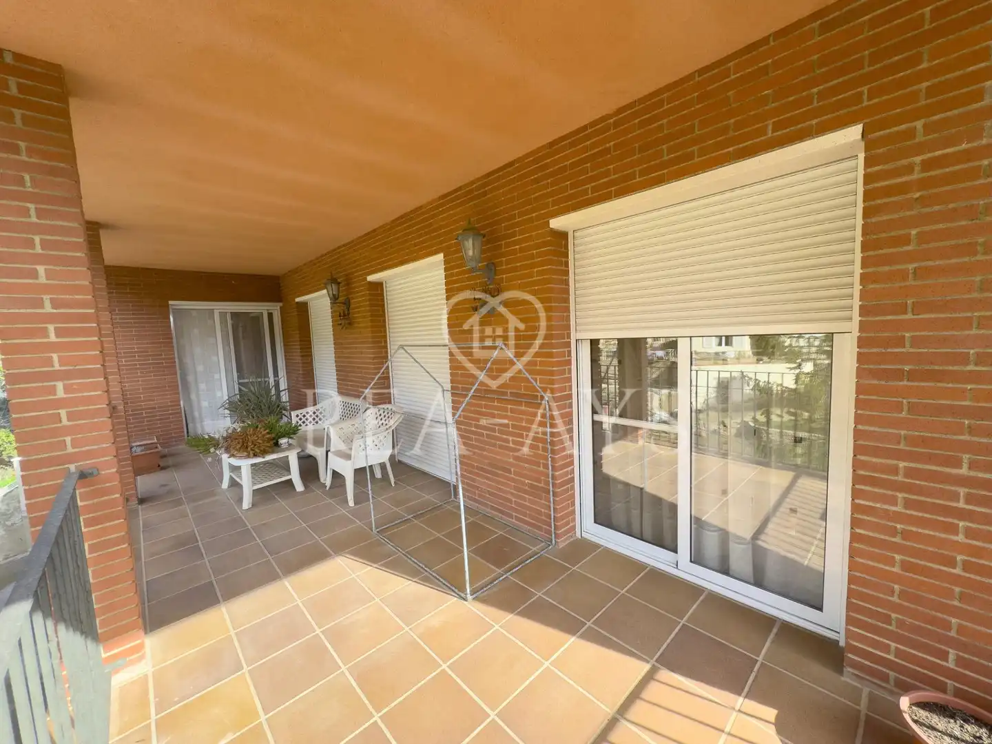 Vista exterior de Casa o chalet en venta en Vallirana con Aire acondicionado, Calefacción y Jardín privado