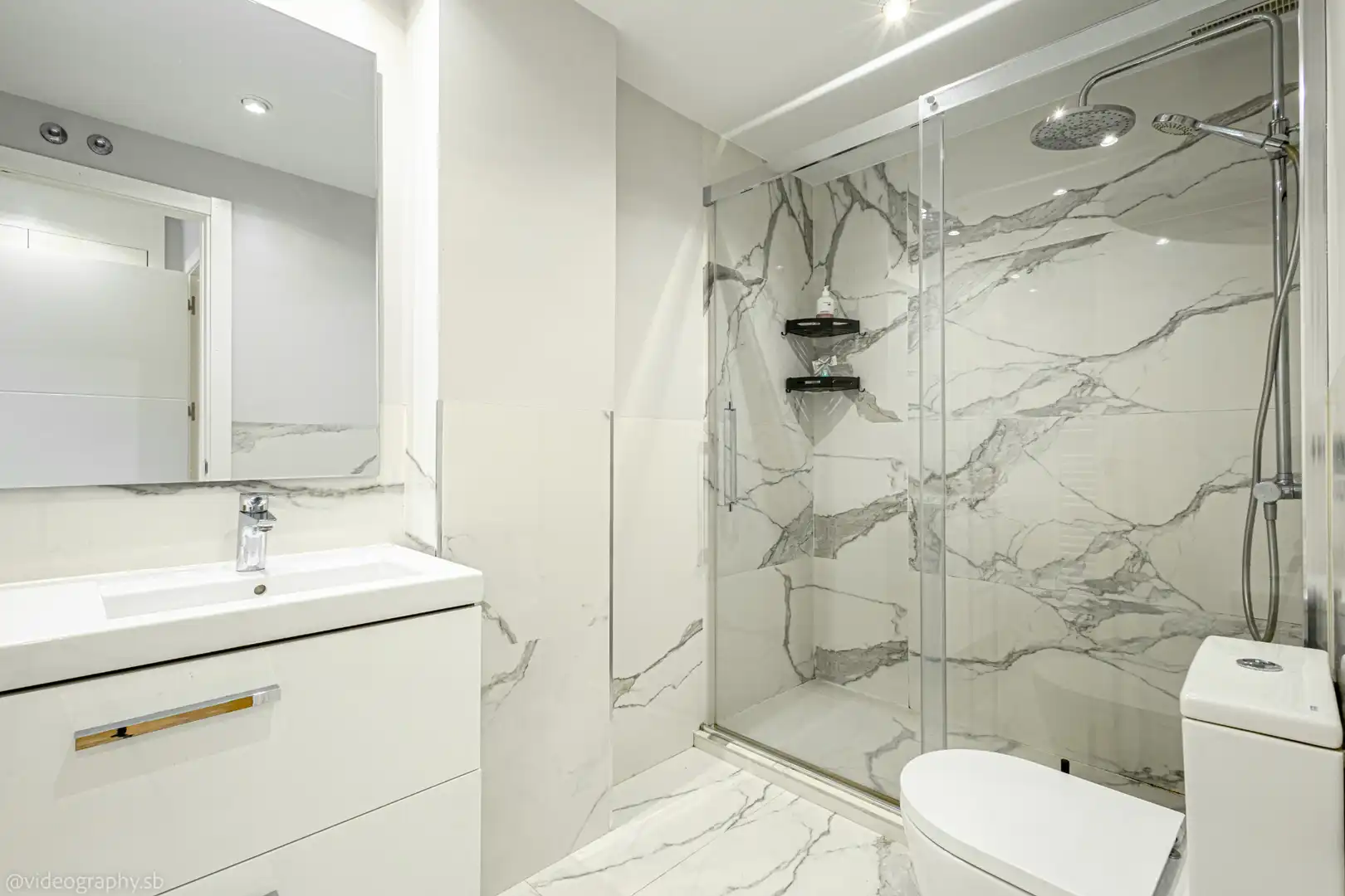 Bathroom of Flat for sale in Las Rozas de Madrid  with Air Conditioner, Heating and Terrace