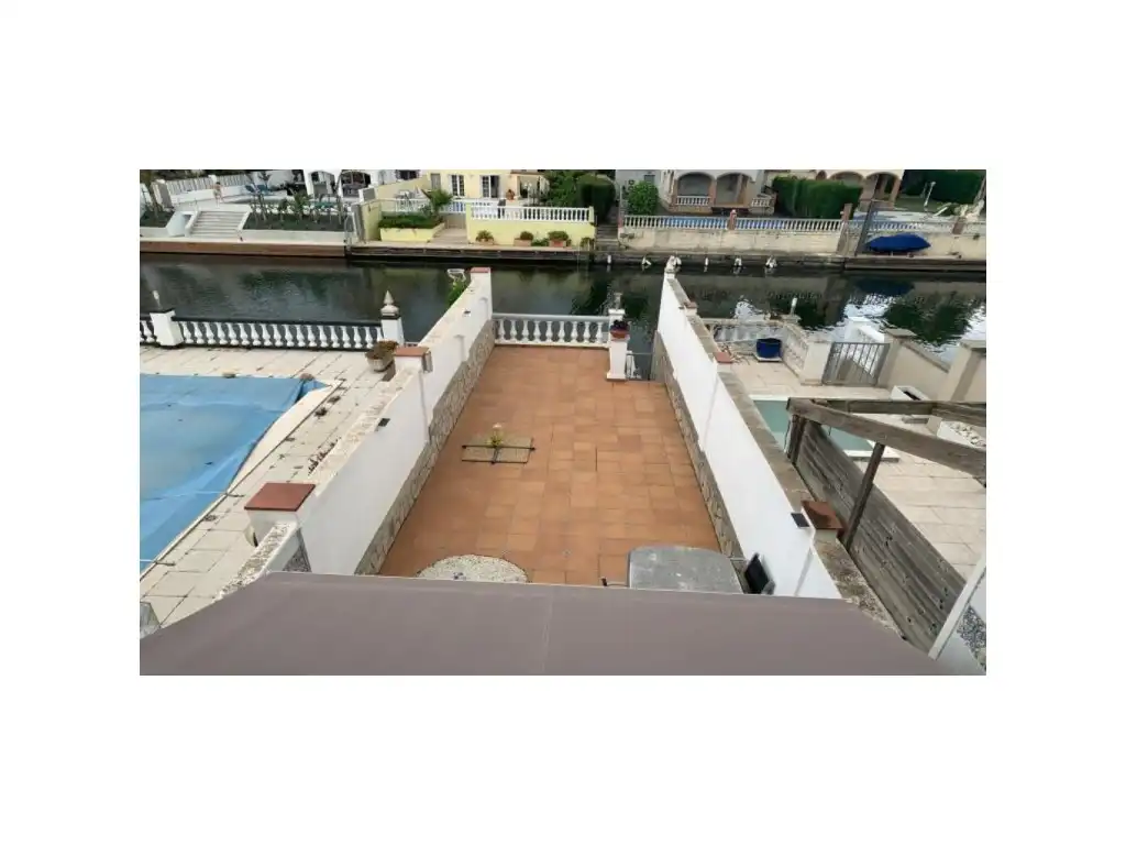 Terraza de Casa o chalet en venta en Empuriabrava con Aire acondicionado, Calefacción y Amueblado
