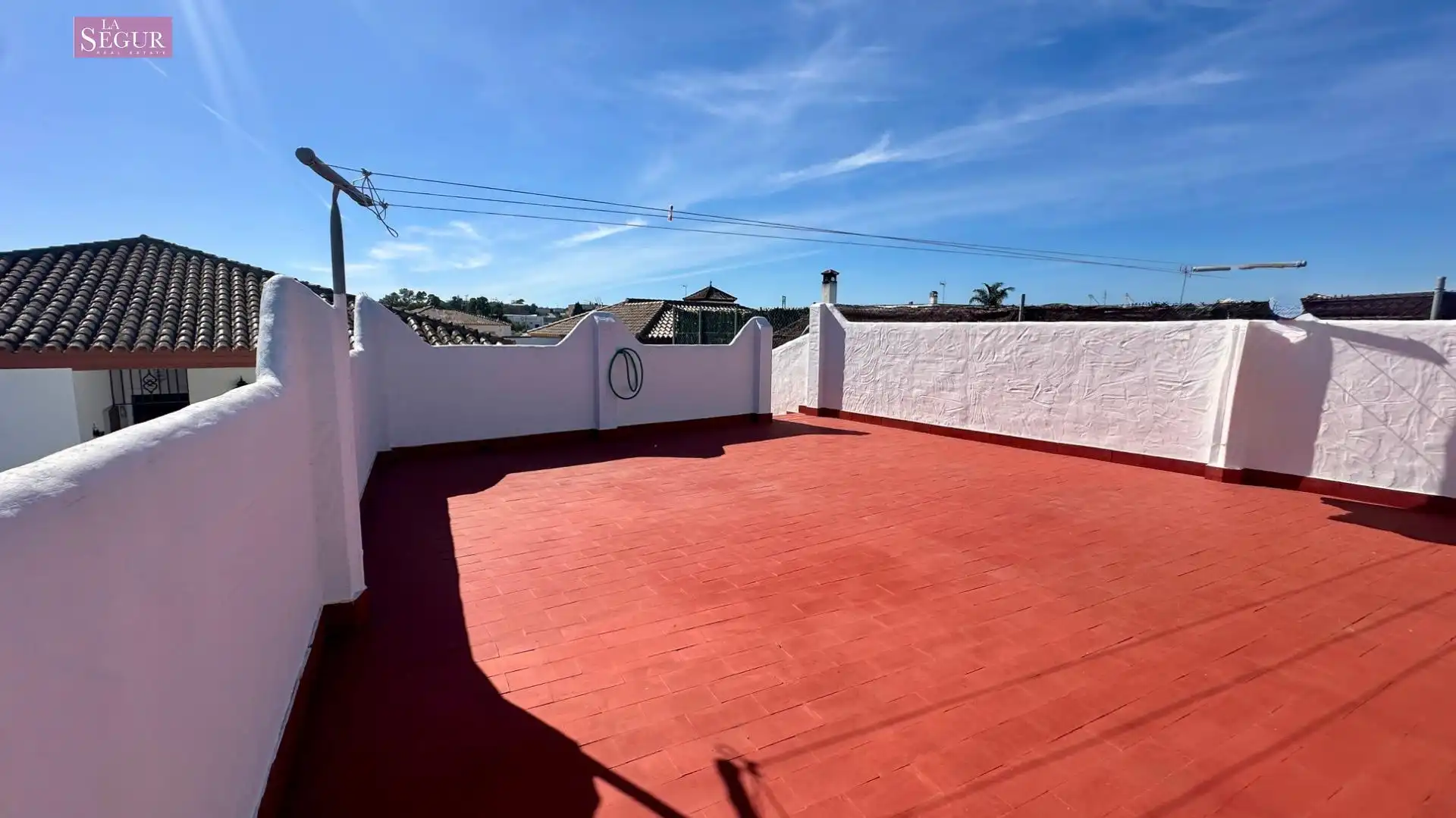 Terrassa de Casa o xalet en venda en Conil de la Frontera amb Jardí privat, Terrassa i Piscina