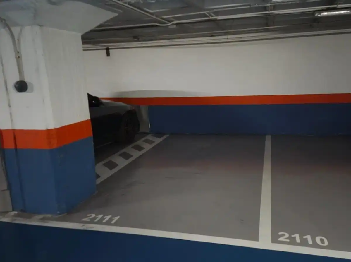 Individual en venta en Calle MARIA DE MOLINA, imagen 2