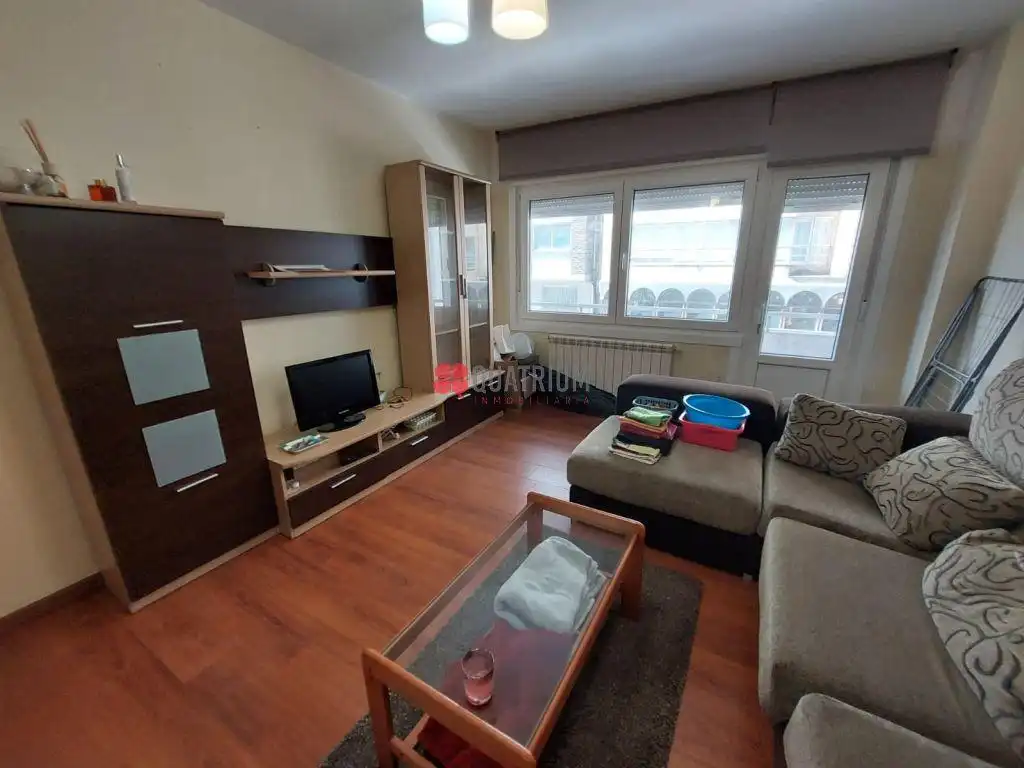 Wohnzimmer von Wohnung zur Miete in Santiago de Compostela  mit Parkett und Möbliert